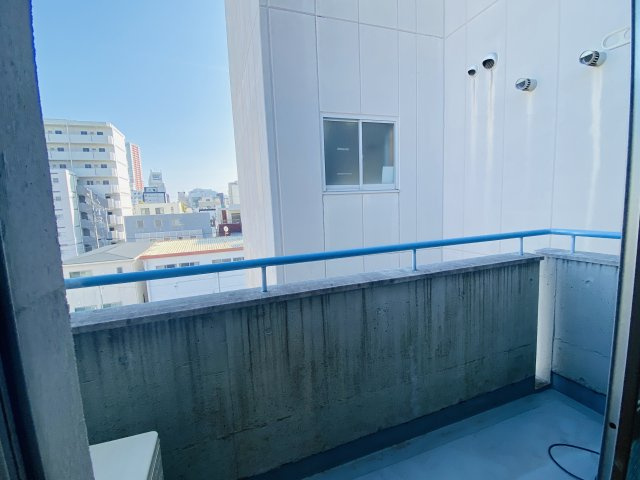マンションステップのバルコニー