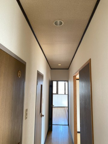 メゾンアイサン助信の内装