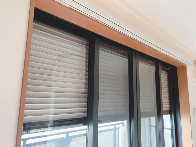 窓シャッター