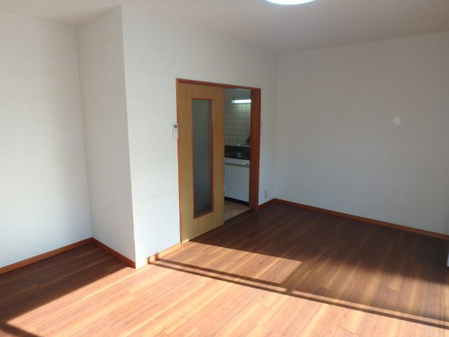 M0173R　古山アパートの洋室