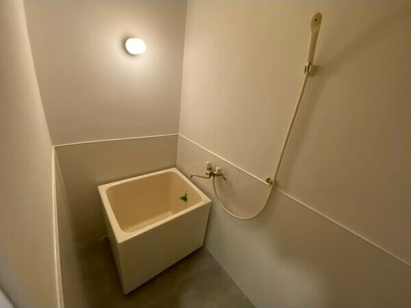 第101プロスパービルの浴室|落ち着いた空間のお風呂です