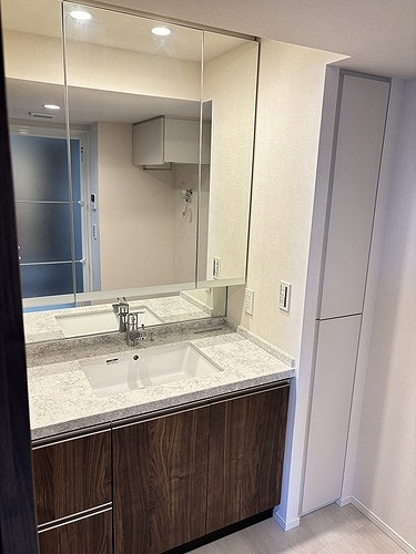 ジオタワー新町の洗面所|洗面化粧台