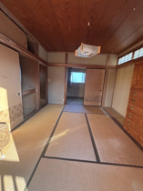 フローリングだけでなく、和室もあります