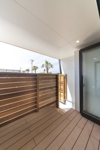 陽当たり良好なバルコニーです