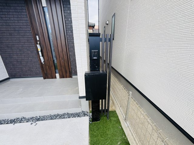 GRAFARE高浜市沢渡町｜名古屋市の戸建ならホームアップのセキュリティ|【売主施工例】来客時に便利なモニター付きインターホン