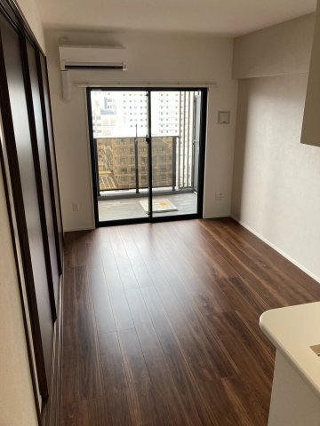 【居間・リビング】 | LANDIC　PREMIUM　0115　仲介手数料、初期費用が安いプライスホーム！