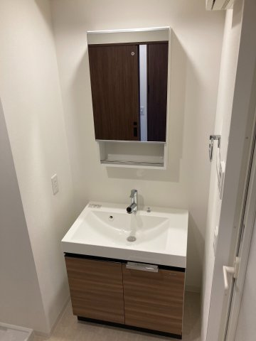 【洗面所】 | LANDIC　PREMIUM　0115　仲介手数料、初期費用が安いプライスホーム！