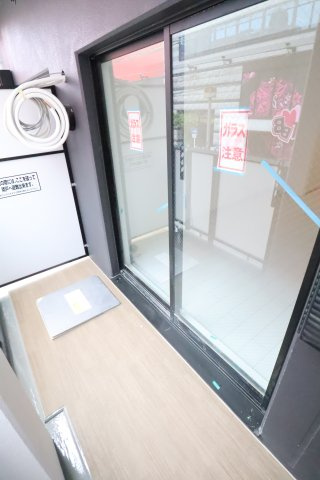大阪市城東区関目５丁目の賃貸マンションのバルコニー