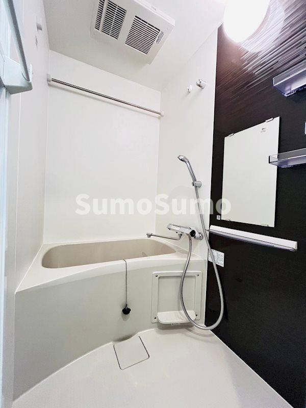 アプリーレ元町ウエストの浴室