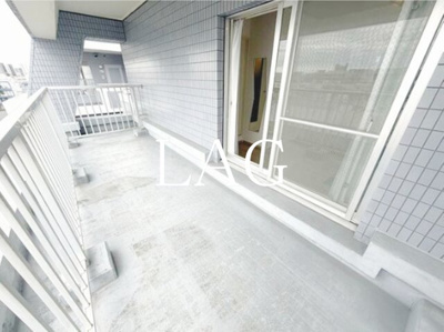 【バルコニー】 | イルヴィアーレ青砥 | バルコニーです。