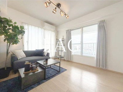 【居間・リビング】 | イルヴィアーレ青砥 | 洋室のお部屋です。（備品設置は御座いません。）