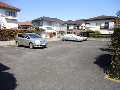 【駐車場】 | メゾネット王子台３丁目