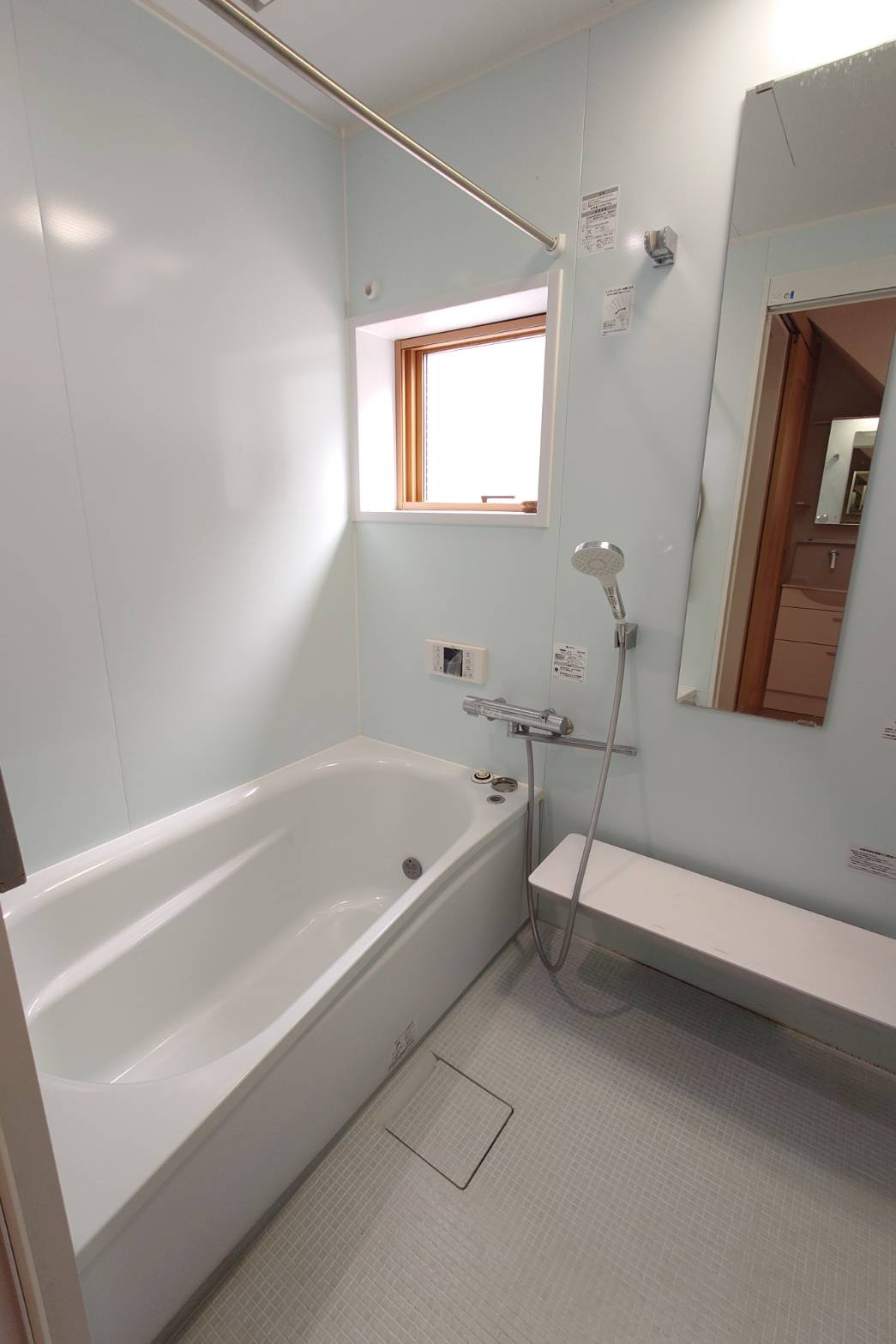 E-VILLAGE経堂(イーヴィレッジキョウドウ)の浴室