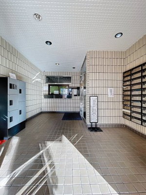 【ロビー】 | ライオンズマンション福生第参 | 月額管理料無料！賃貸管理はアブレイズパートナーズにお任せを！