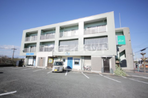 日の丸ビルの外観