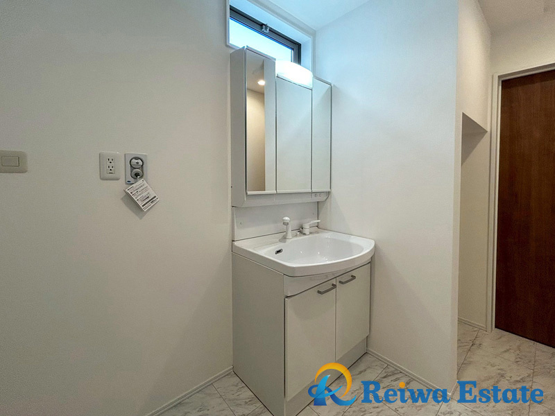 新築戸建　茅ヶ崎市今宿の独立洗面台