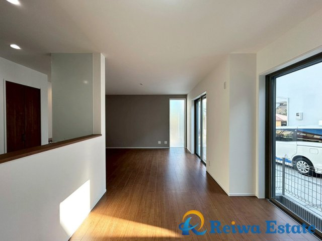 新築戸建　茅ヶ崎市今宿の前面道路含む現地写真