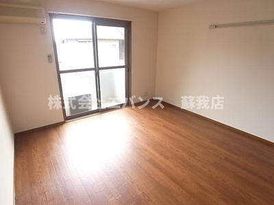 【居間・リビング】 | リヴェール・アイⅡ | 使いやすいリビングです