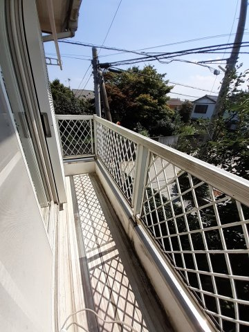 落ち着いた時間を過ごせるバルコニーです