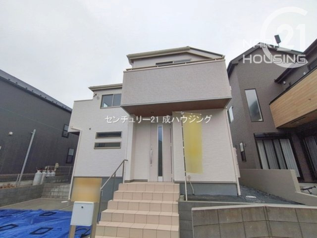 【外観】 | リーブルガーデン　武蔵村山市大南3丁目　新築　全1棟 | 建築中