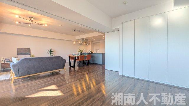 クリオ鵠沼海岸の居間・リビング|リビングです