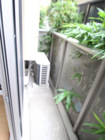 コージー国立のバルコニー