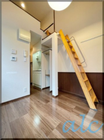 中野区東中野５丁目のアパートの居間・リビング