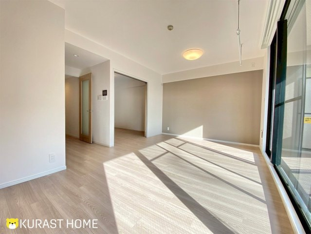 ディアステージ四条葛野大路　2階の居間・リビング