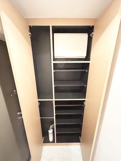 アクロス文京の玄関