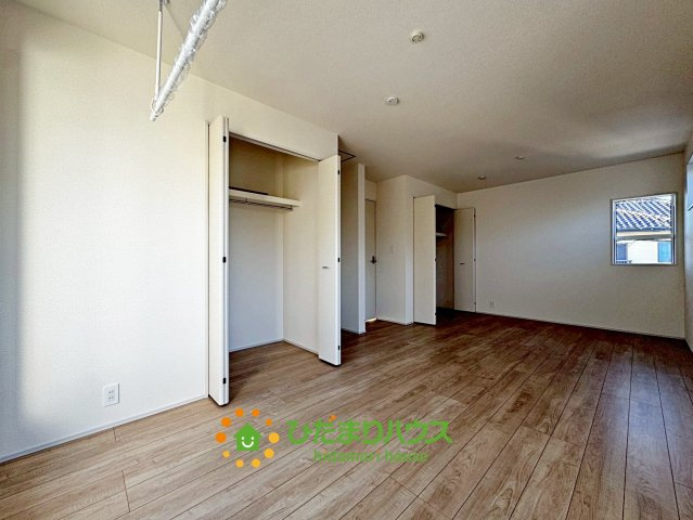 蓮田市西城１丁目　新築一戸建ての収納