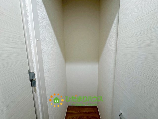 蓮田市西城１丁目　新築一戸建ての収納