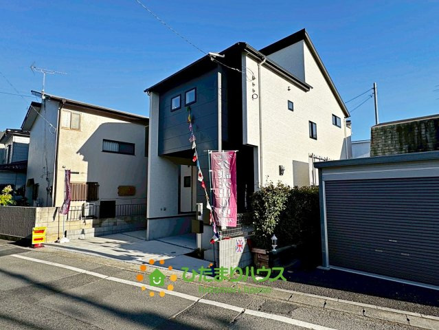 蓮田市西城１丁目　新築一戸建ての外観