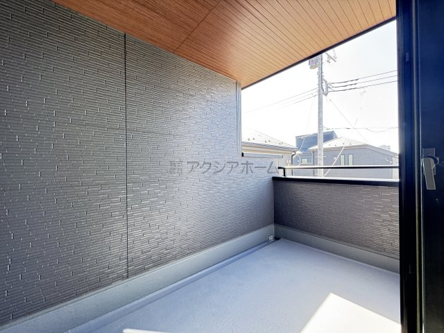 東村山市久米川町3丁目・全9棟　新築一戸建　7号棟　のバルコニー|雨の日も安心のインナーバルコニー