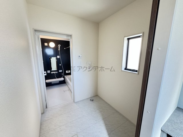 東村山市久米川町3丁目・全9棟　新築一戸建　7号棟　のその他|ランドリールーム