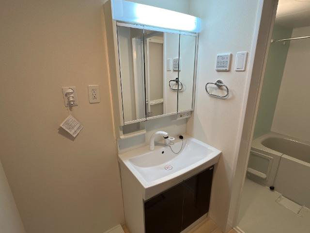 洗髪洗面化粧台（イメージ）