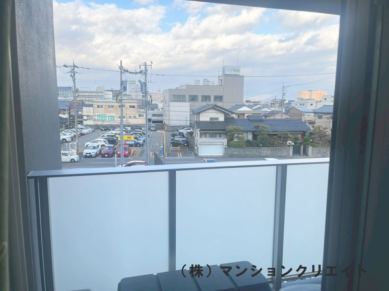 レーベン福井LEVISTAの展望|洋室約7.0帖にある北向きのバルコニー