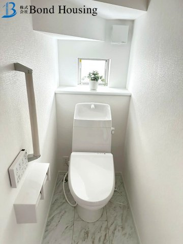 JR大久保駅徒歩10分・小中学校徒歩5分圏内　大久保町大久保町の駐車場