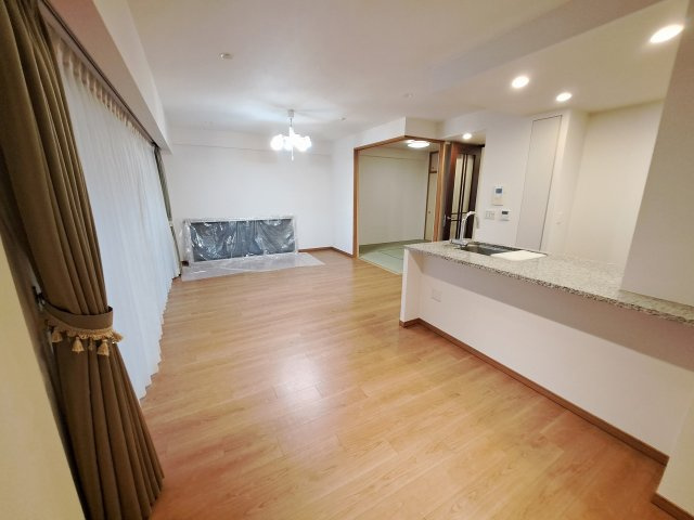 ブランズ甲子園の居間・リビング