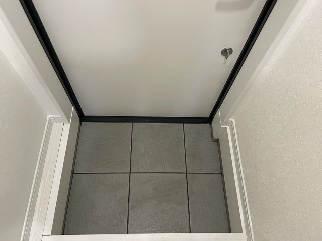 ラフィネ東小金井の玄関