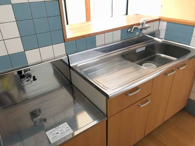 コンステレーションⅡのキッチン|コンパクトなキッチンで掃除もラクラク