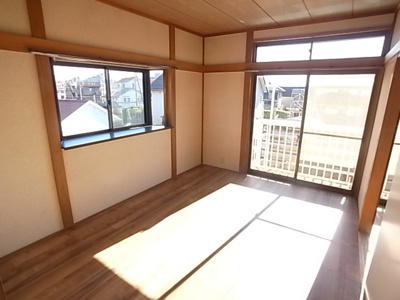  | プラムハウス