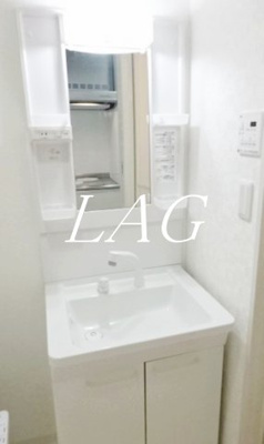 【洗面所】 | Ｎ－ｆｌａｔｓ 大森山王 | 独立洗面台です。