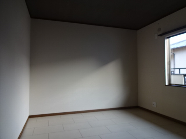 姫路市城北新町１丁目のハイツの子供部屋