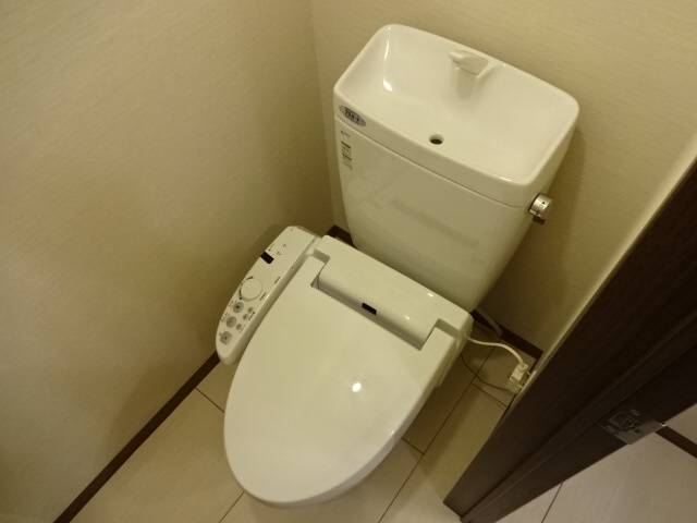 姫路市城北新町１丁目のハイツのトイレ