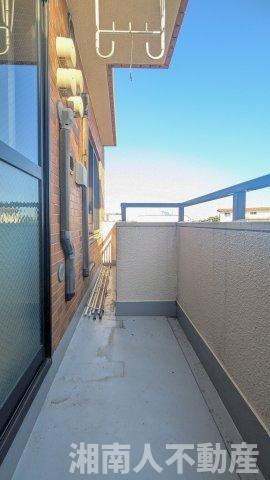 ライオンズマンション辻堂西海岸のバルコニー|バルコニー付きです