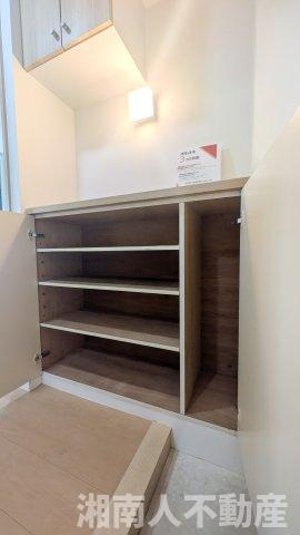 ライオンズマンション辻堂西海岸の収納|ちょっとした収納スペースも充実しています