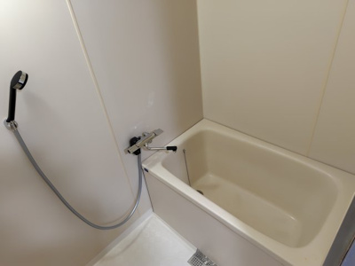 【浴室】 | フェリオ市駅西Ⅱ　