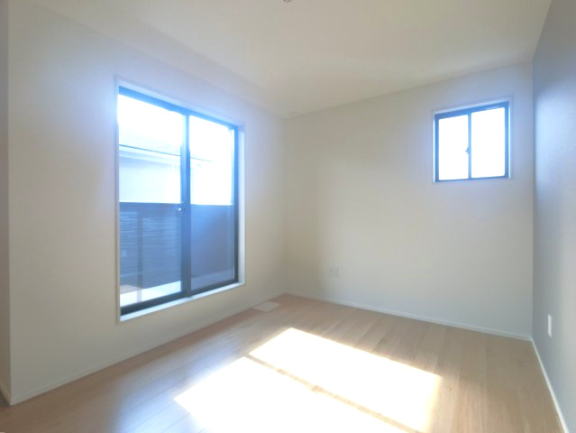 三養基郡基山町大字小倉11期　2号棟の洋室|落ち着いた色調の洋室です