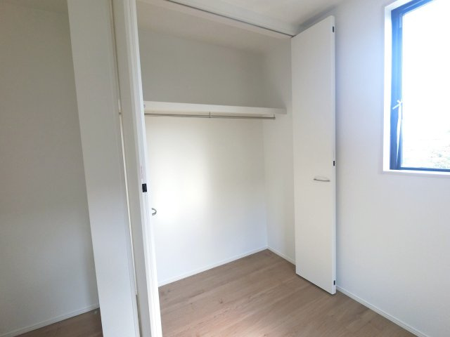 三養基郡基山町大字小倉11期　2号棟の収納