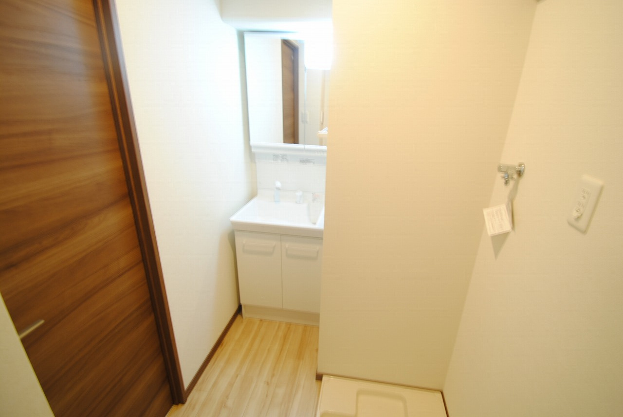 at.east(エイティ・イースト)の洗面所